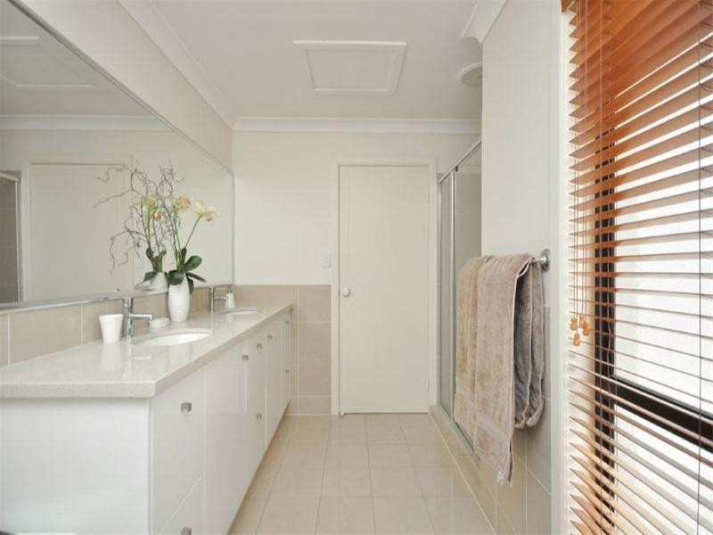 6 Bowman Street, Hendra QLD 4011