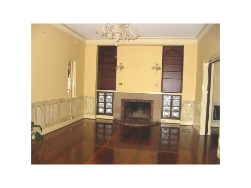 15 Hillside Crescent, Hamilton QLD 4007