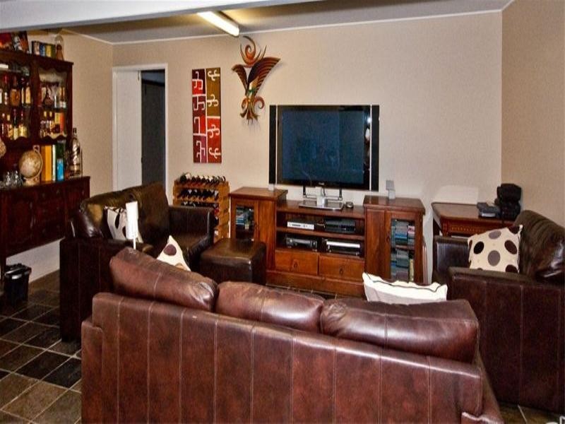 21 Dawn Street, Kedron QLD 4031