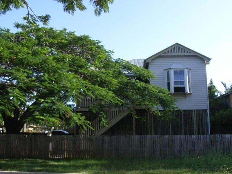 2 Mabel Street, Clayfield QLD 4011