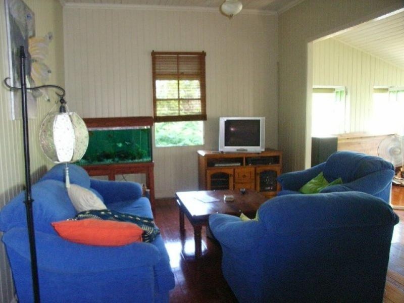 2 Mabel Street, Clayfield QLD 4011