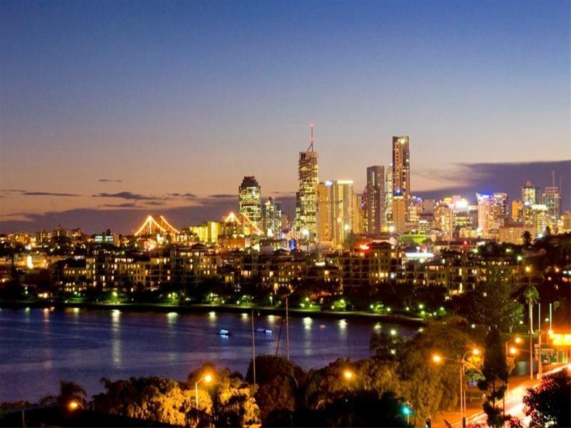 30 Toorak Road, Hamilton QLD 4007