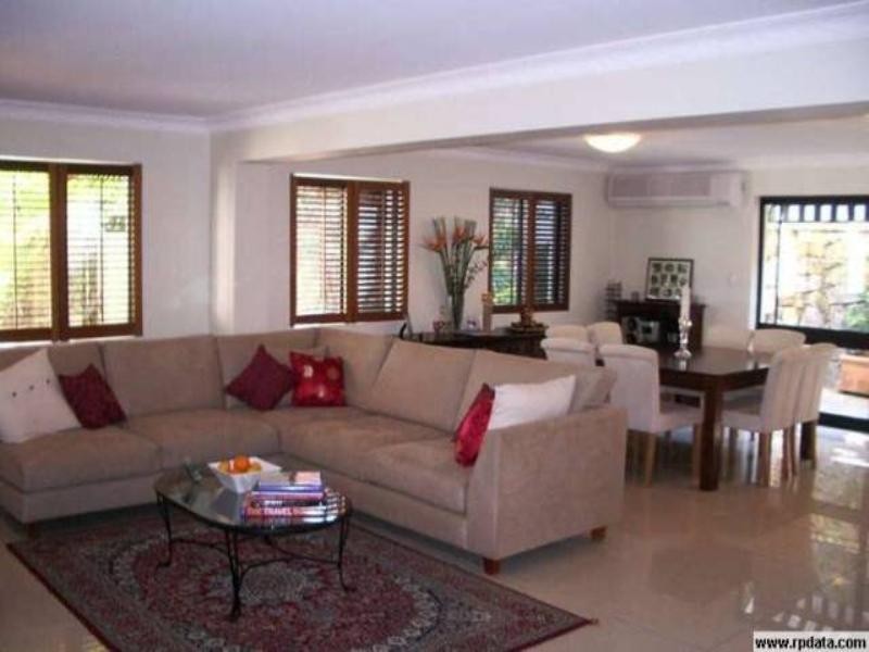 9 Lynell Street, Hamilton QLD 4007