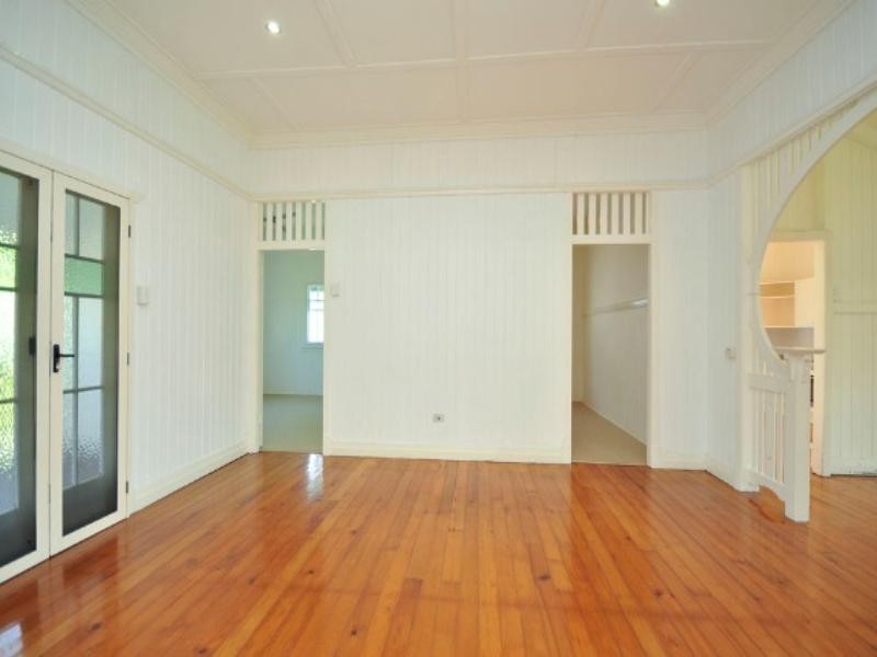 33 Flemington Street, Hendra QLD 4011