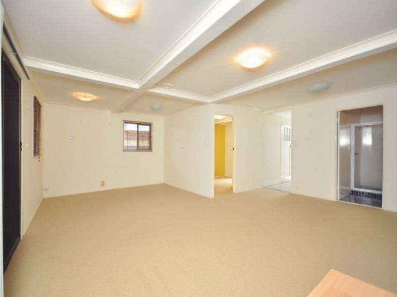 33 Flemington Street, Hendra QLD 4011