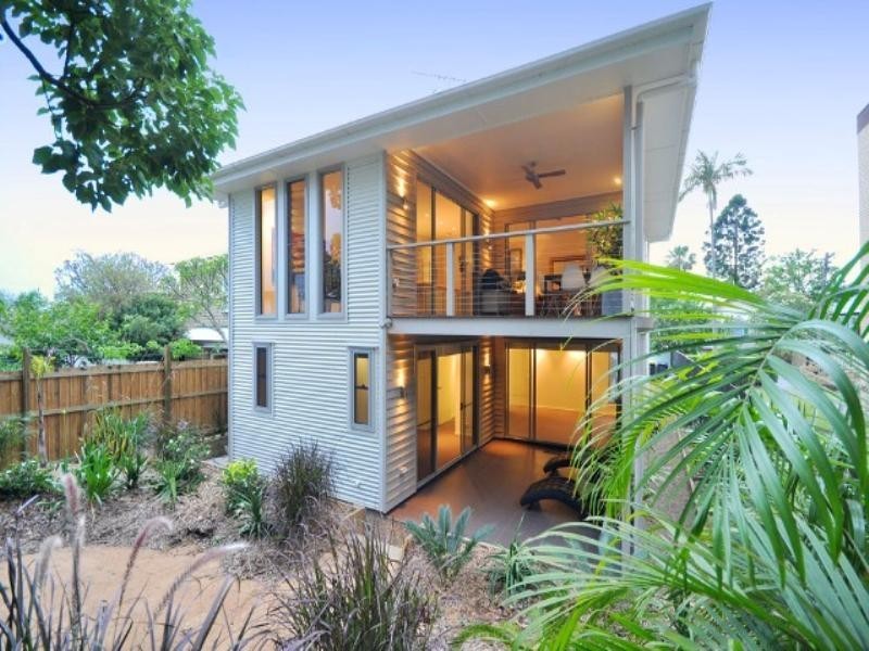 9 Blake Street, Wooloowin QLD 4030