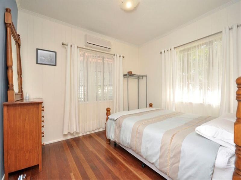 13 Brae Street, Wavell Heights QLD 4012