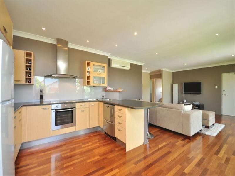 Level 2 3/91 Racecourse Road, Ascot QLD 4007