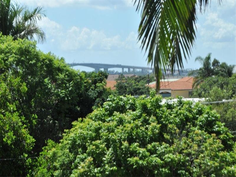 Level 2 3/91 Racecourse Road, Ascot QLD 4007