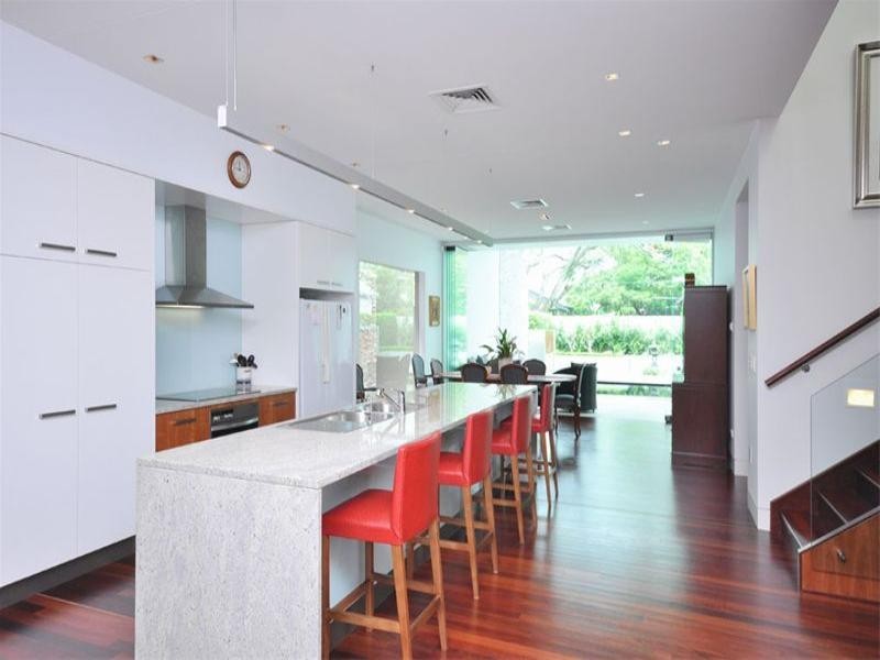 6B Derby, Hendra QLD 4011