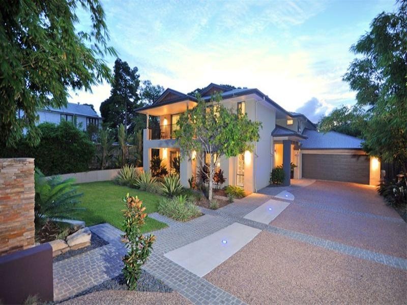 12 Blaikie Street, Hendra QLD 4011