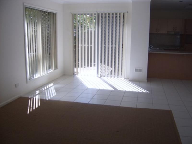 1/19 Eliza Lane, Wavell Heights QLD 4012