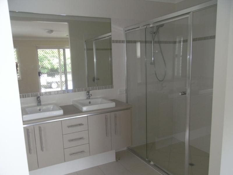 94 Jackson Street, Hamilton QLD 4007