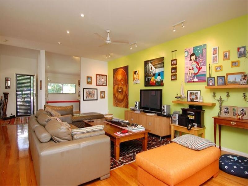 15 Pine Street, Hamilton QLD 4007