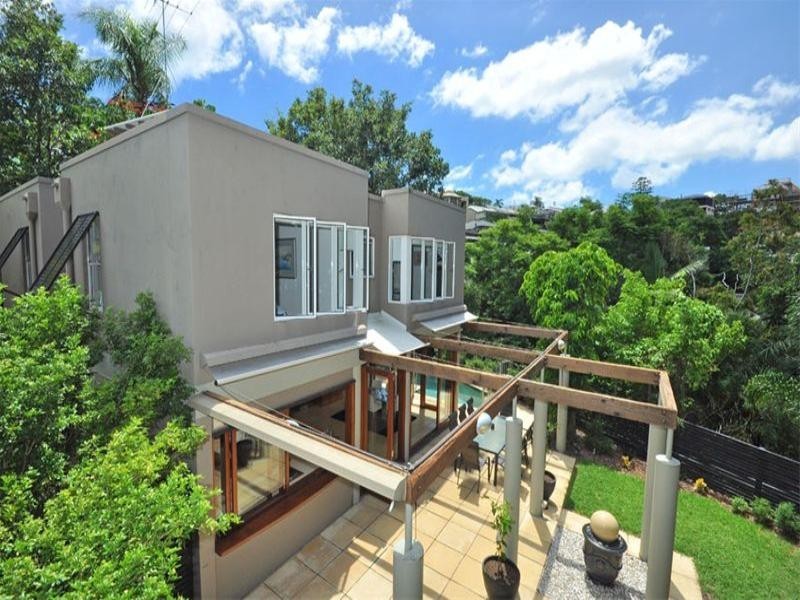 66 Langside Road, Hamilton QLD 4007