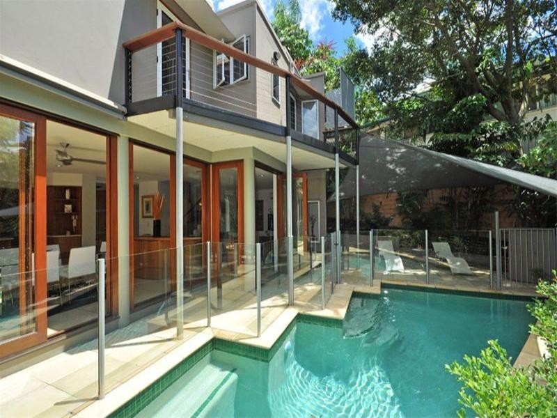 66 Langside Road, Hamilton QLD 4007