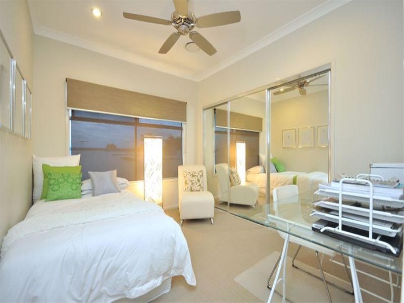 14 Lilley Street, Hendra QLD 4011