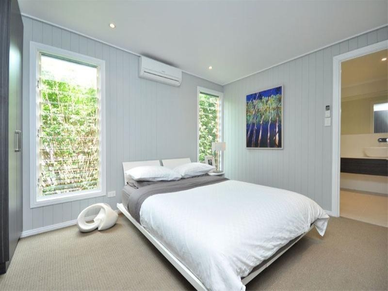 26 Fosbery Street, Windsor QLD 4030