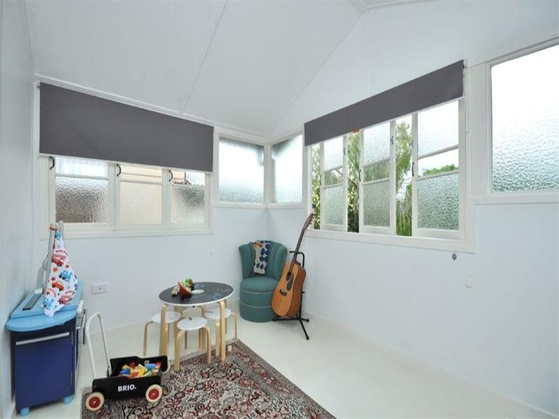 26 Fosbery Street, Windsor QLD 4030