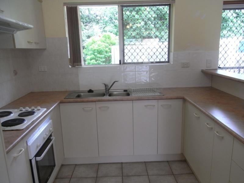 2/107 Jackson St,, Hamilton QLD 4007