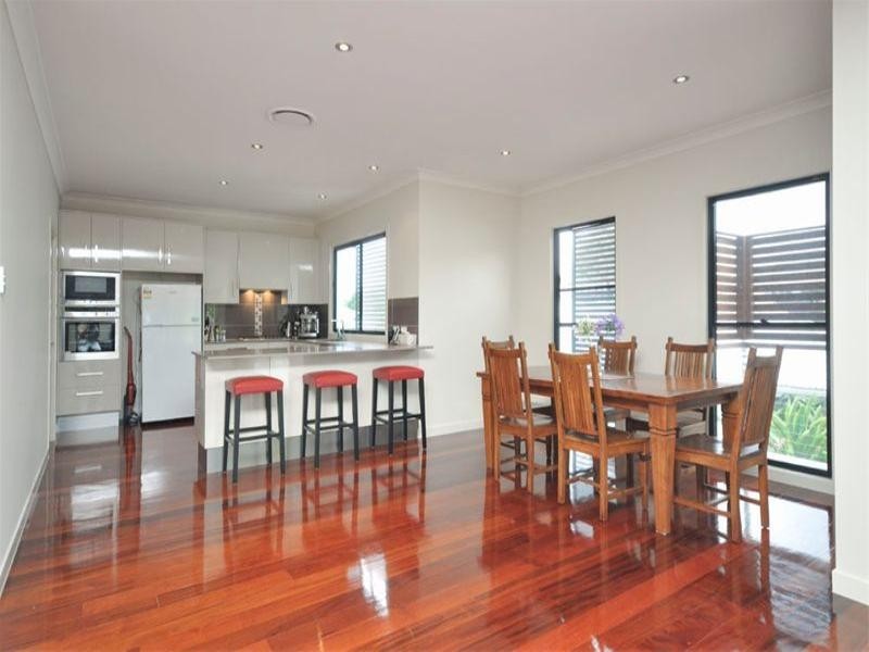 36 Hutton Street, Clayfield QLD 4011