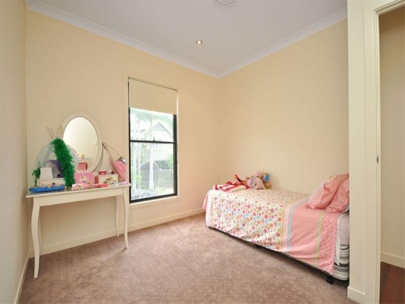 36 Hutton Street, Clayfield QLD 4011