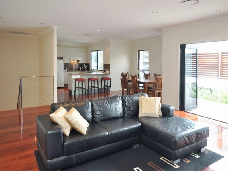 36 Hutton Street, Clayfield QLD 4011