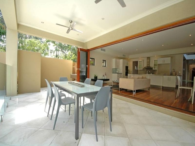 28 Derby Street, Hendra QLD 4011