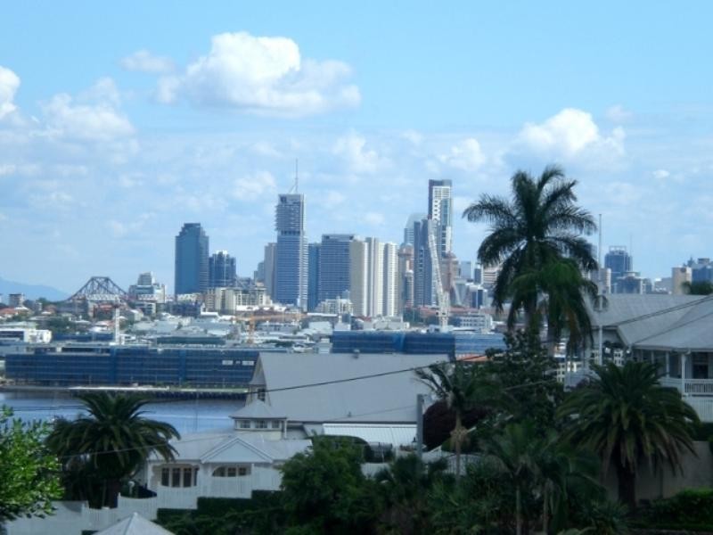 4/35 Langside Road, Hamilton QLD 4007