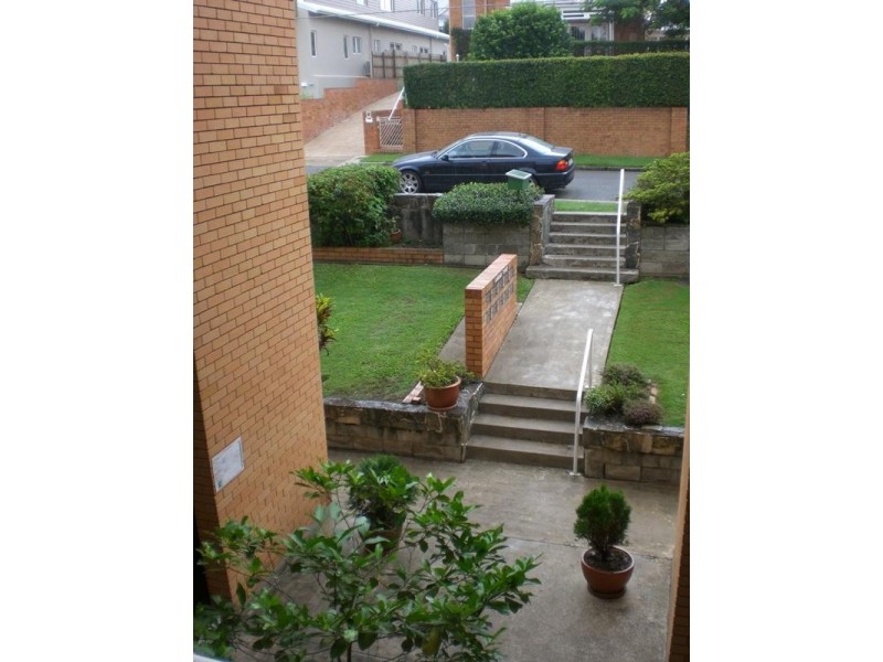 4/35 Langside Road, Hamilton QLD 4007