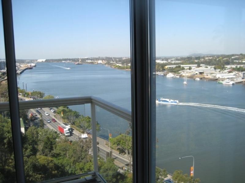 16/33 Mullens Street, Hamilton QLD 4007