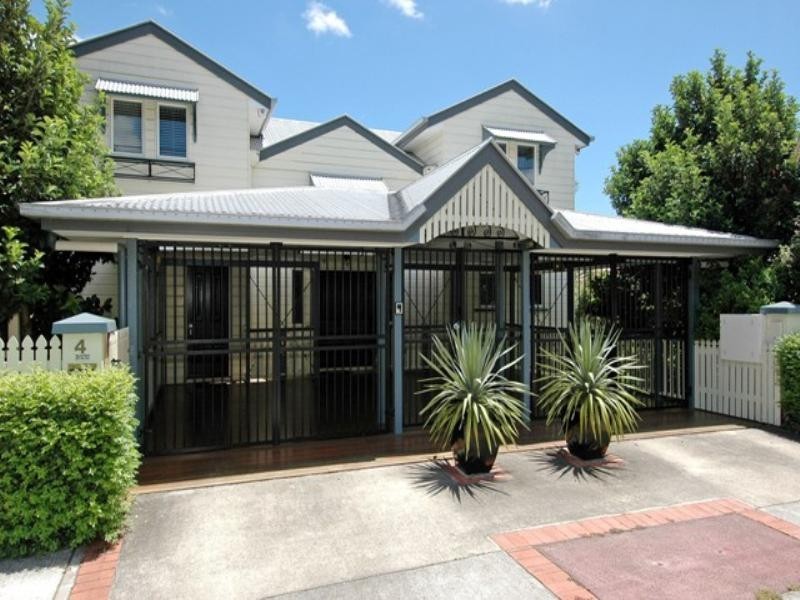 4 Towers, Ascot QLD 4007