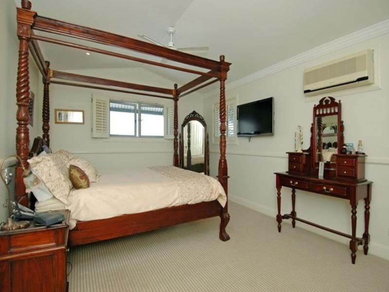 4 Towers, Ascot QLD 4007