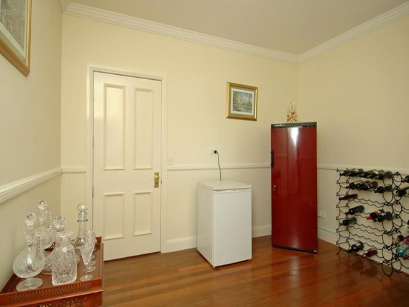 4 Towers, Ascot QLD 4007