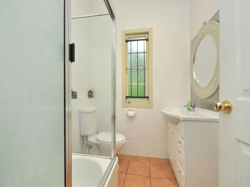 11 Webster Avenue, Hendra QLD 4011