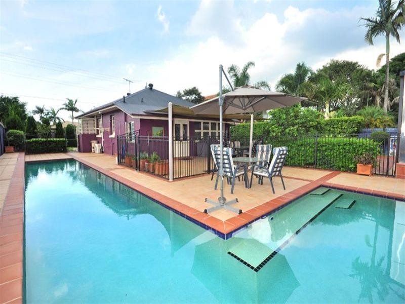 11 Webster Avenue, Hendra QLD 4011