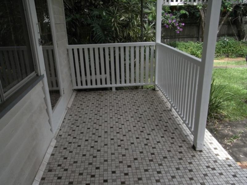 12 Childs Street, Clayfield QLD 4011