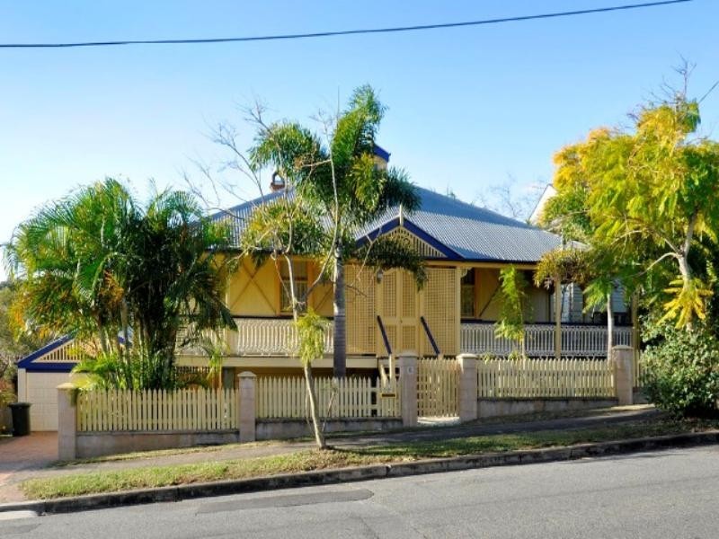 6 Queens Road, Hamilton QLD 4007