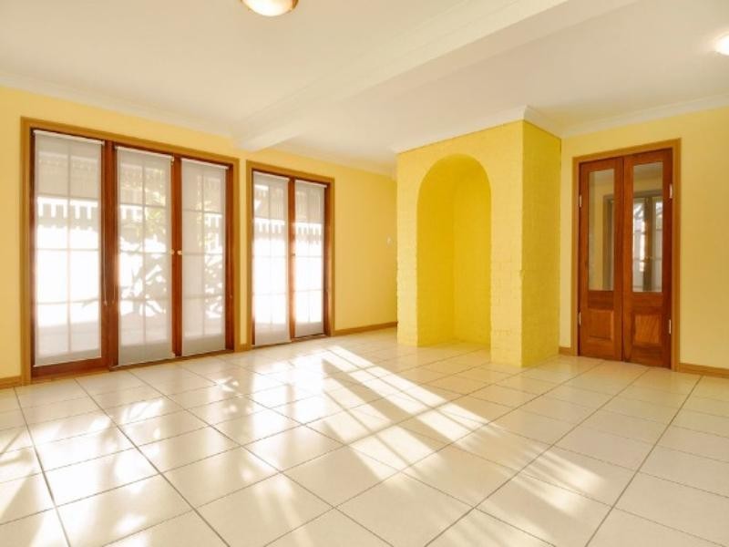 6 Queens Road, Hamilton QLD 4007