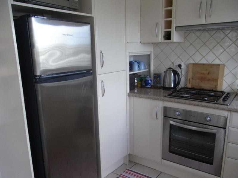 2/72 Markwell Street, Hamilton QLD 4007