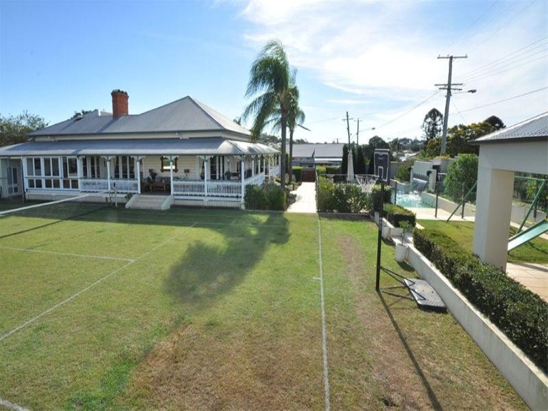 135 Lancaster Road, Ascot QLD 4007