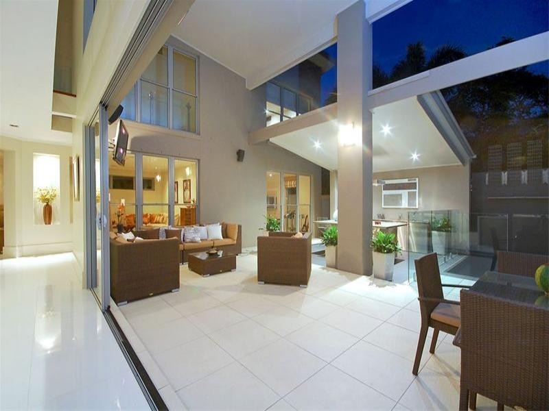 62 Liverpool Road, Clayfield QLD 4011