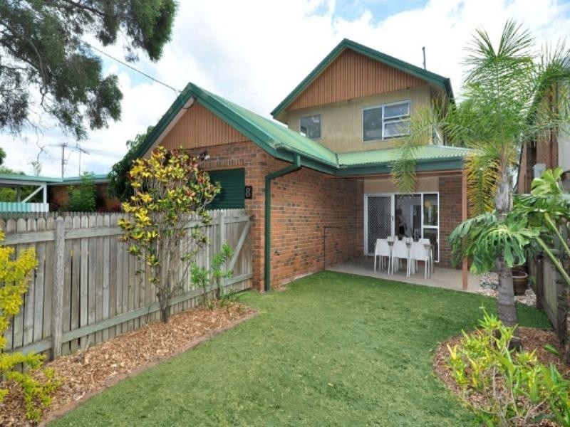 8 Roseleigh Street, Wooloowin QLD 4030
