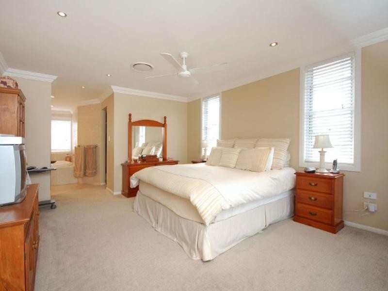 75 Lilley Street, Hendra QLD 4011