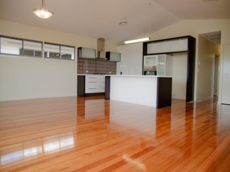 23 Raceview Avenue, Hendra QLD 4011