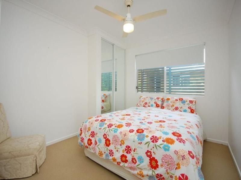 8/37 Erneton Street, Newmarket QLD 4051