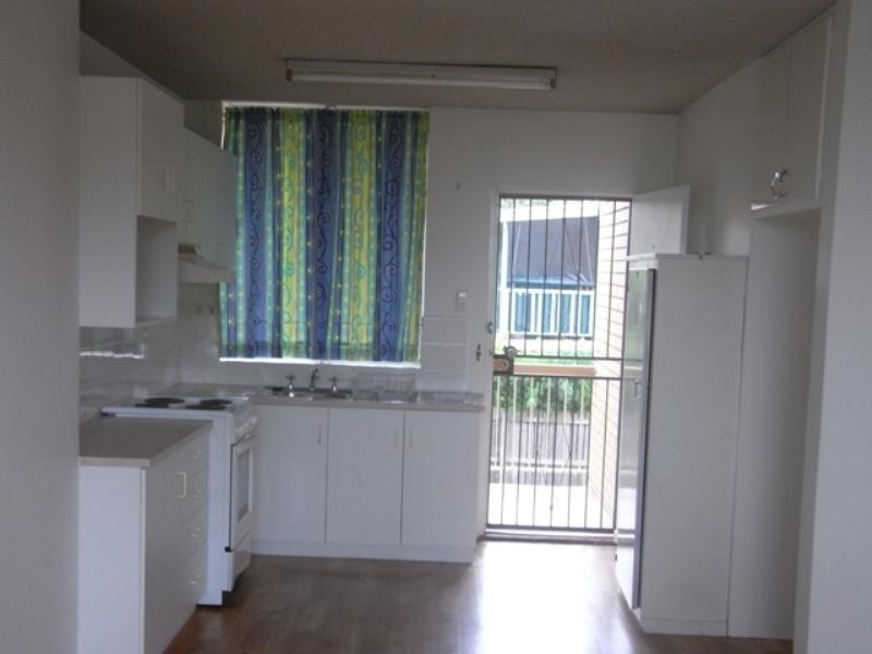 2/2 Franz Road, Clayfield QLD 4011