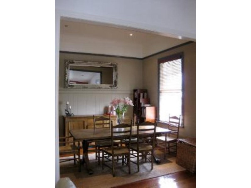 18 Storkey Street, Windsor QLD 4030