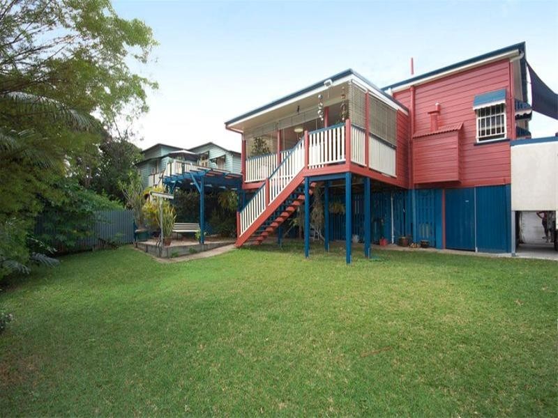 15 Adamson Street, Wooloowin QLD 4030