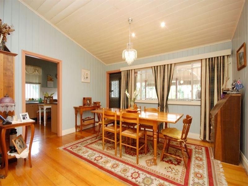 15 Adamson Street, Wooloowin QLD 4030